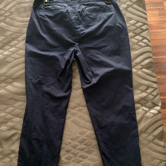Navy blue capris in good condition - Picture 3 of 3